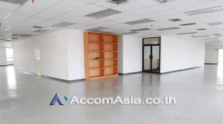  Office space For Rent in Phaholyothin, Bangkok  near MRT Phahon Yothin (AA18761)